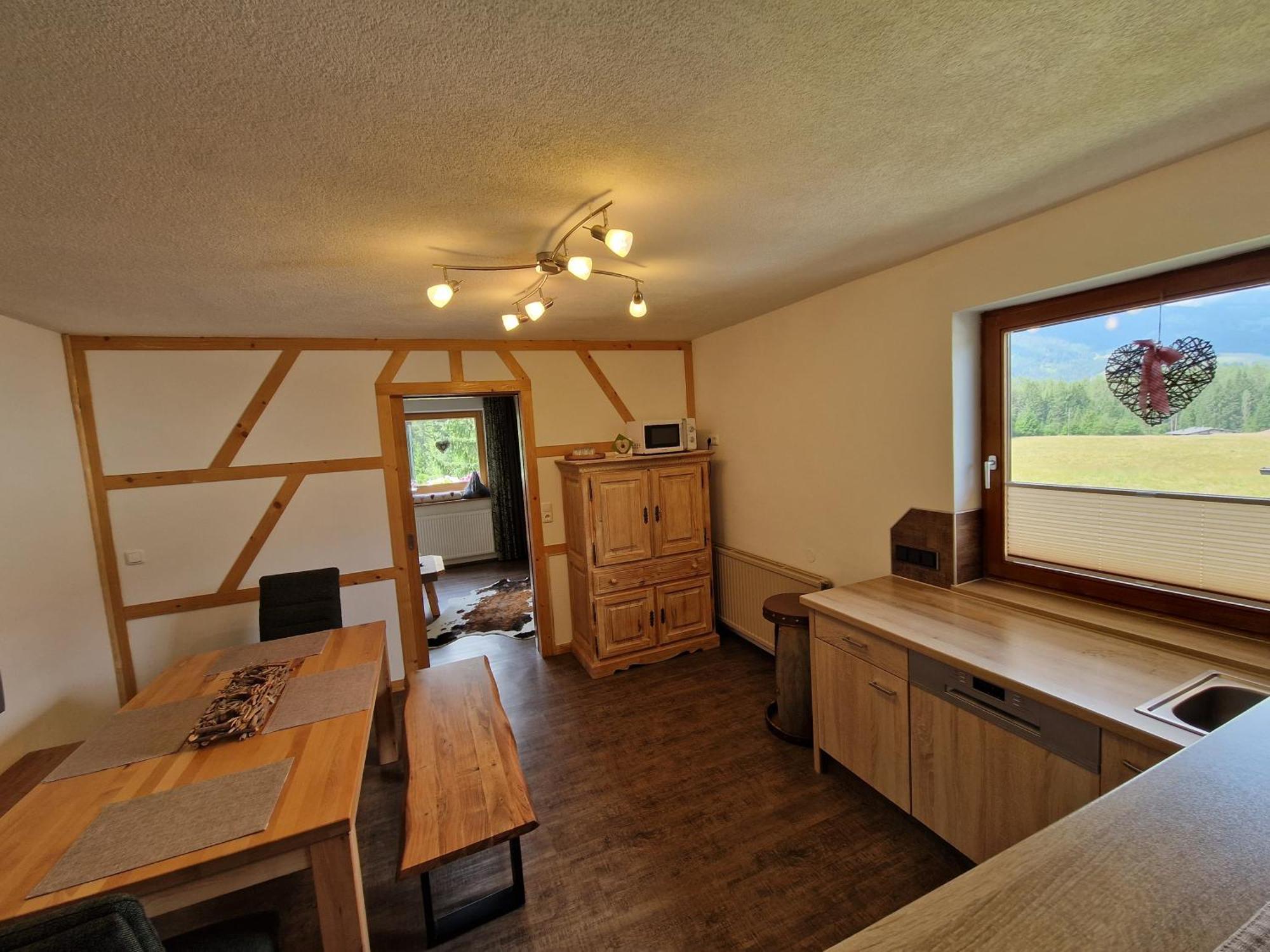 Gaestehaus Schoeneweiss Ehrwald Luaran gambar